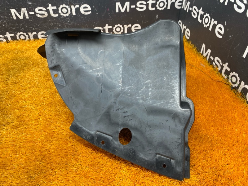 подкрылок, 2000 рублей, Красноярск