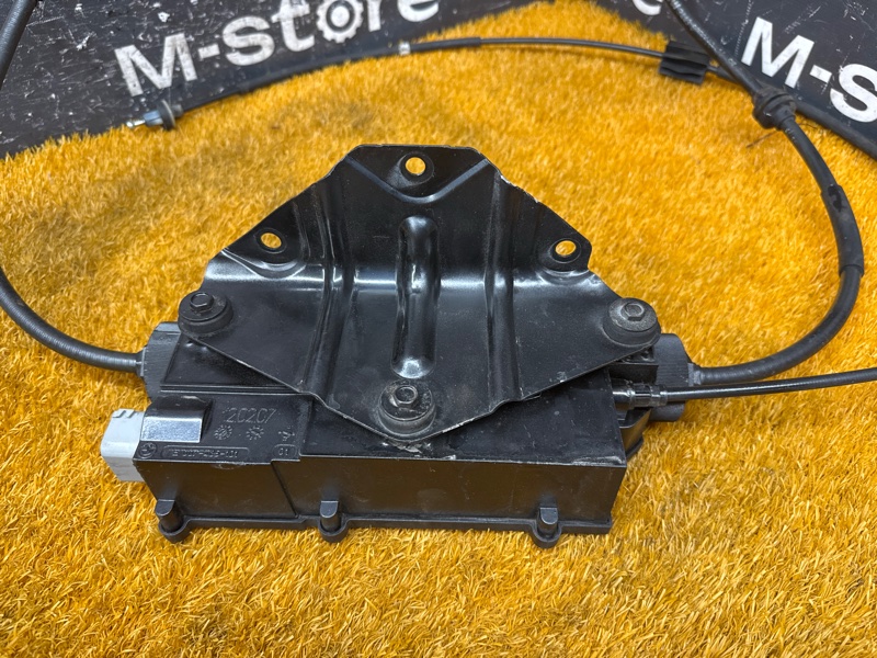 моторчик стояночного тормоза, 19000 рублей, Красноярск