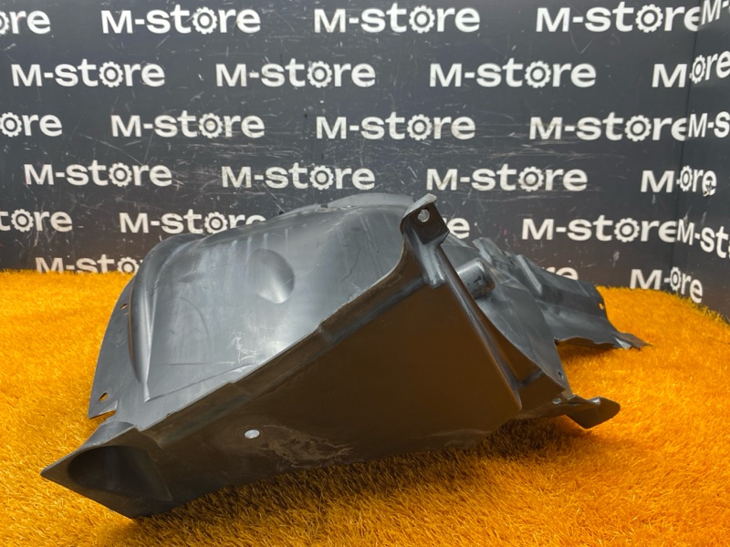 подкрылок, 900 рублей, Красноярск