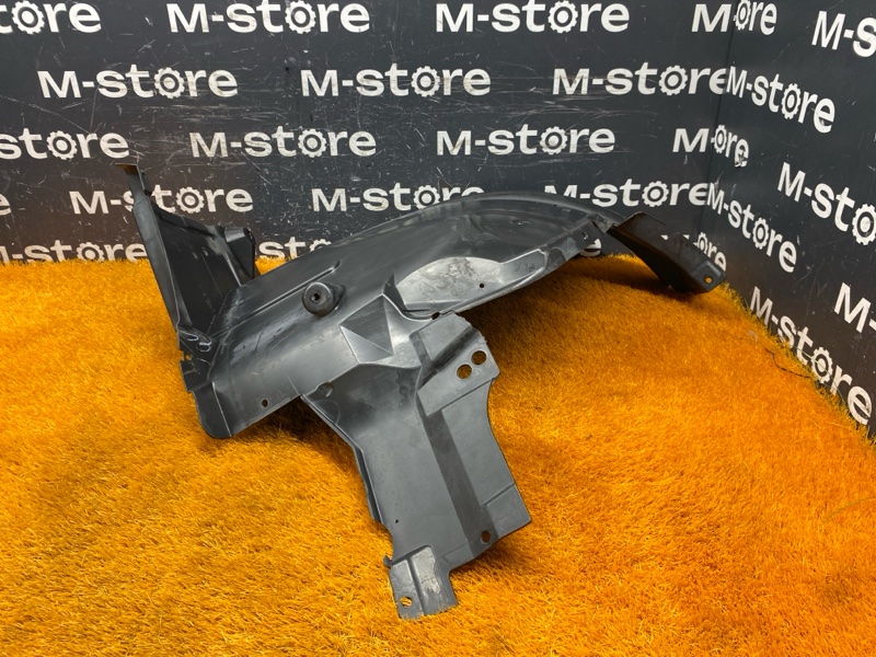 подкрылок, 900 рублей, Красноярск