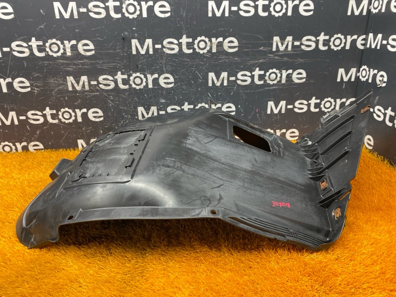 подкрылок, 4000 рублей, Красноярск