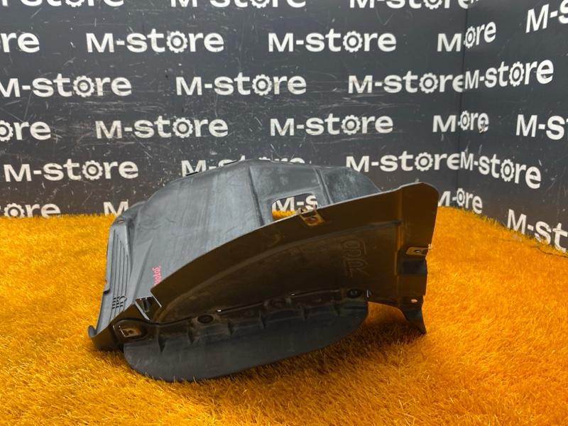 подкрылок, 4000 рублей, Красноярск