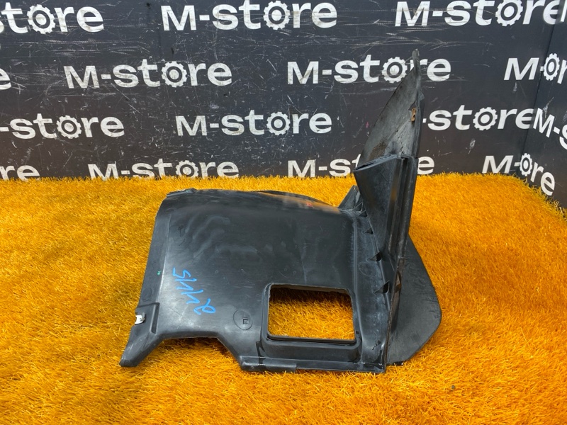 подкрылок, 3500 рублей, Красноярск