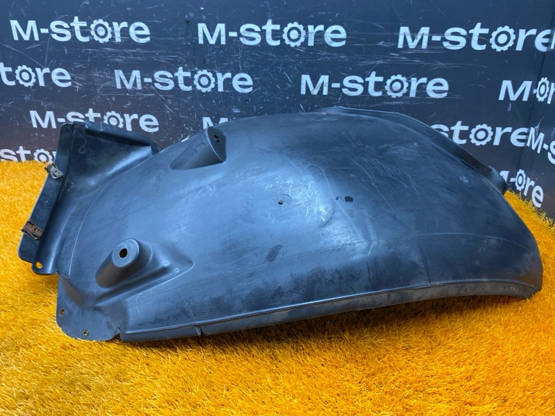 подкрылок, 600 рублей, Красноярск