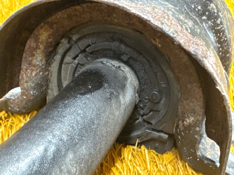 стабилизатор, 1000 рублей, Красноярск