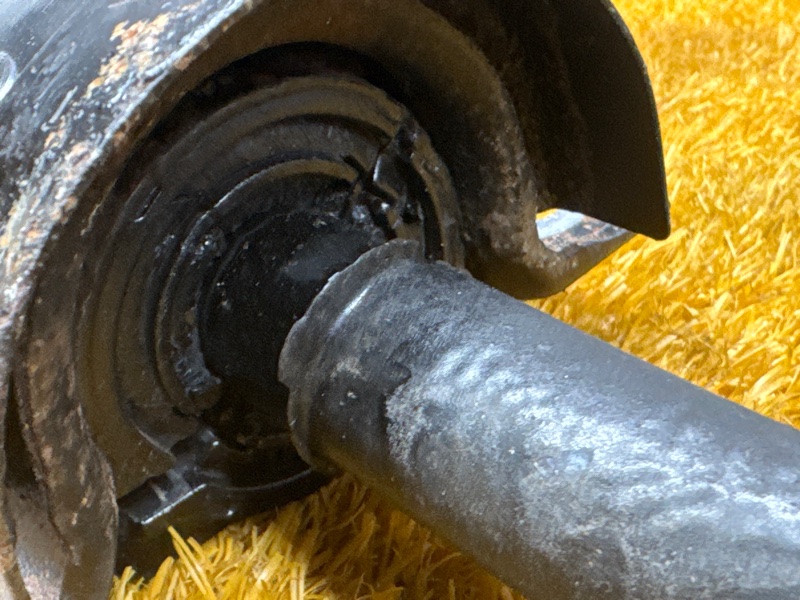 стабилизатор, 1000 рублей, Красноярск