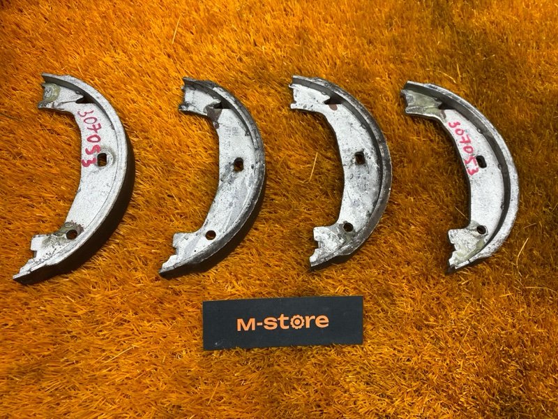 Колодки ручника, 500 рублей, Красноярск