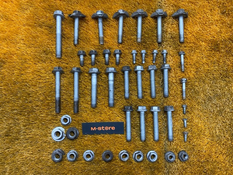 Болты и гайки задней подвески, 900 рублей, Красноярск