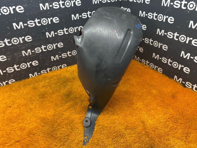 подкрылок, 700 рублей, Красноярск