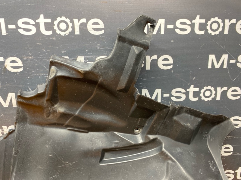 подкрылок, 3500 рублей, Красноярск