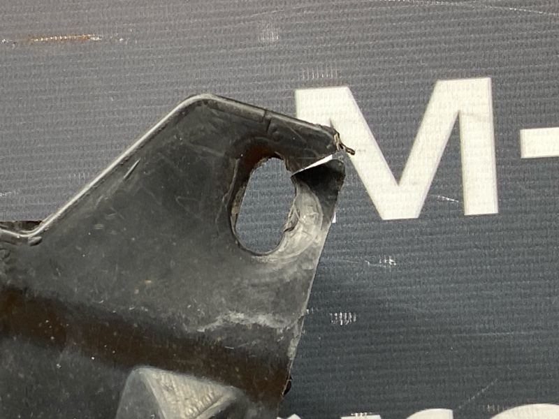 подкрылок, 3500 рублей, Красноярск