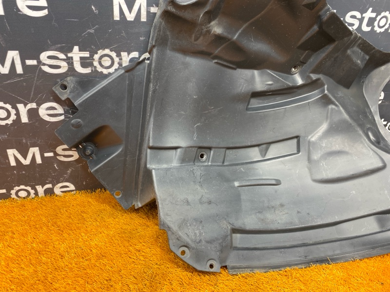 подкрылок, 3500 рублей, Красноярск