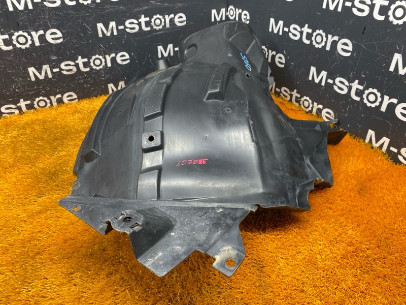 подкрылок, 3500 рублей, Красноярск