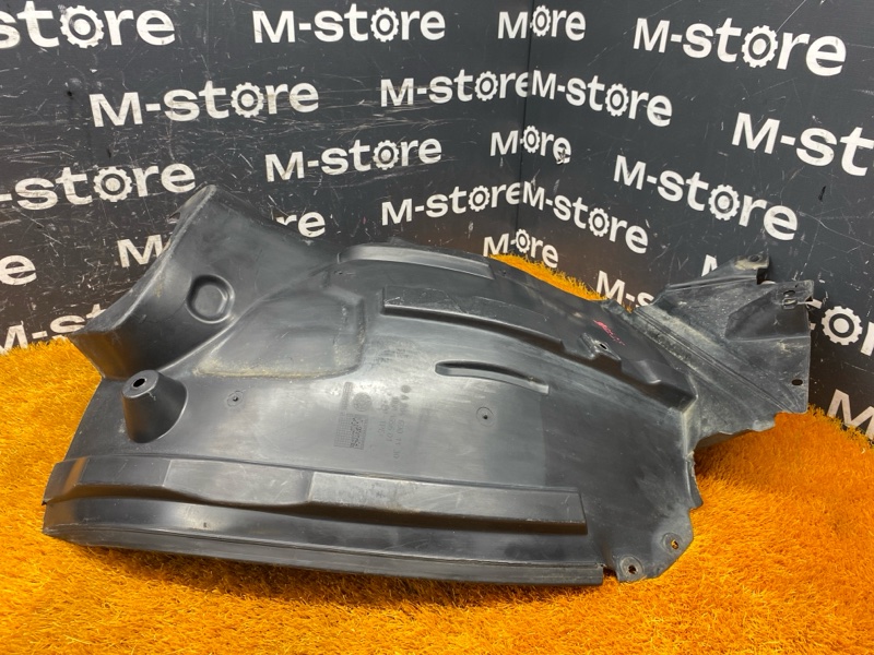 подкрылок, 3500 рублей, Красноярск