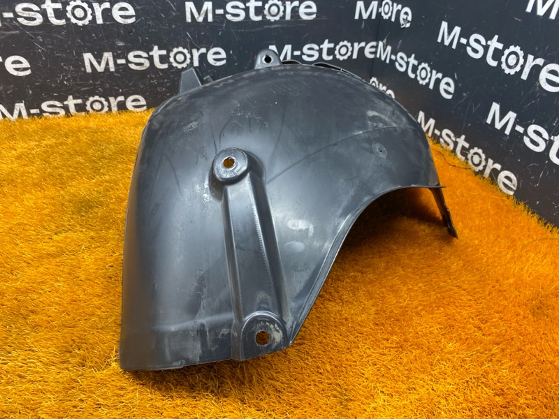 подкрылок, 3000 рублей, Красноярск