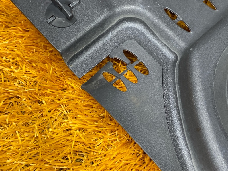 решетка под лобовое стекло, 300 рублей, Красноярск