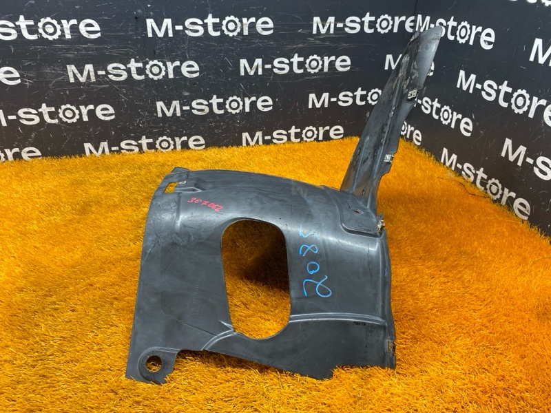 подкрылок, 2500 рублей, Красноярск