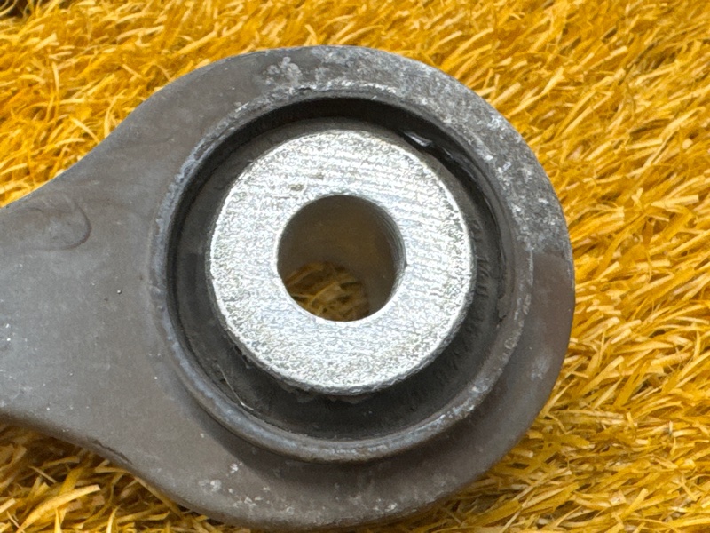 Рычаг подвески нижний, 500 рублей, Красноярск