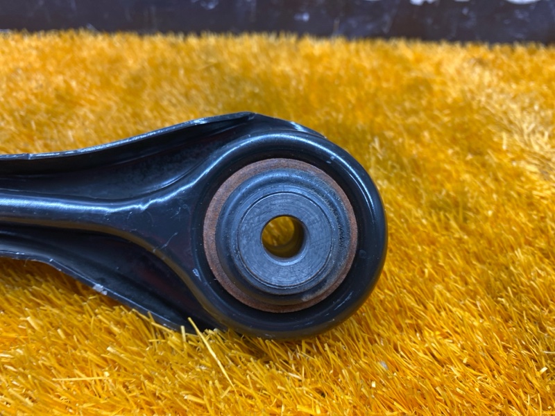 Рычаг подвески верхний, 1500 рублей, Красноярск