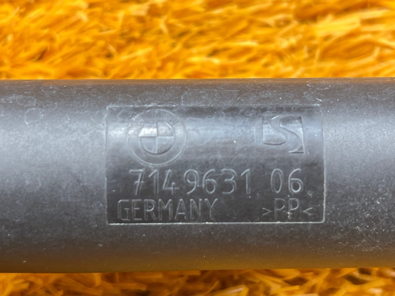 амортизатор багажника, 700 рублей, Красноярск