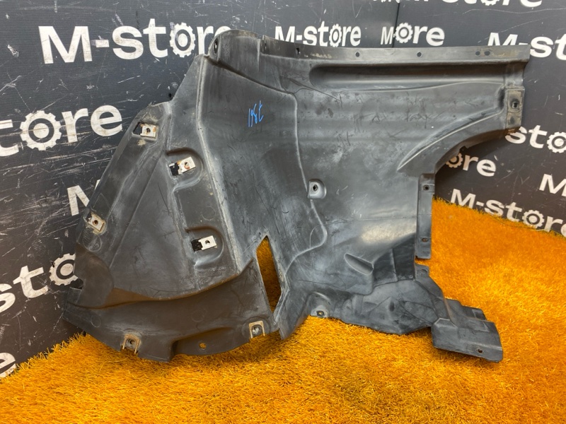 подкрылок, 5000 рублей, Красноярск