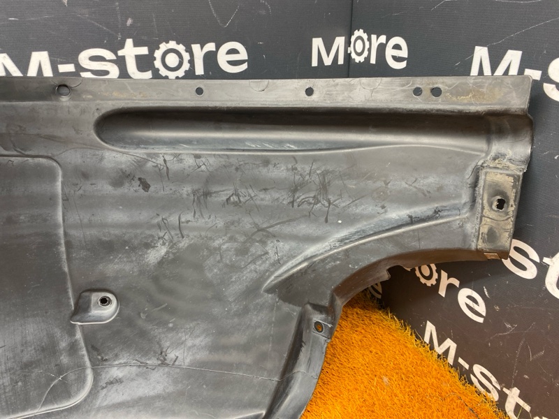 подкрылок, 5000 рублей, Красноярск