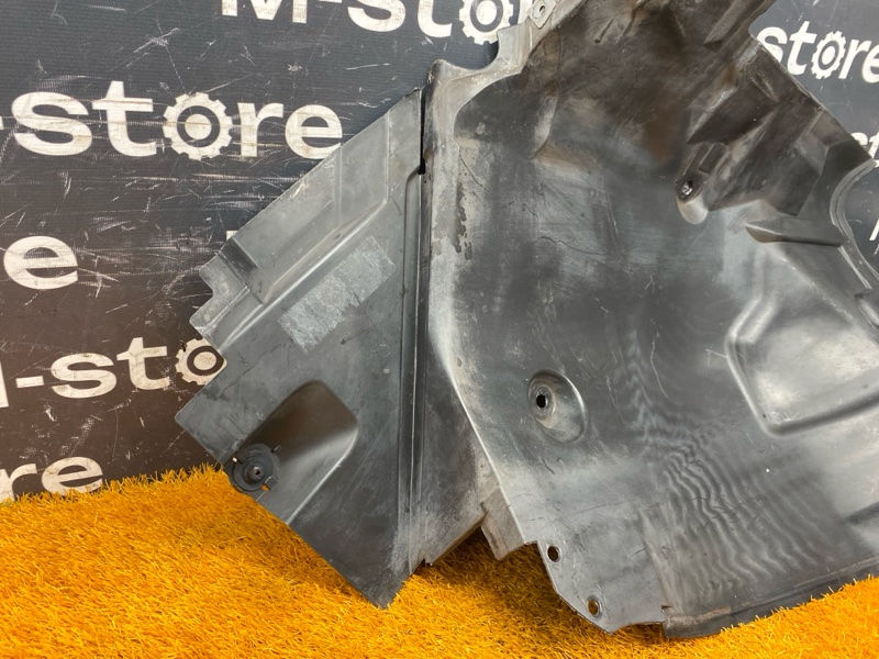 подкрылок, 1200 рублей, Красноярск