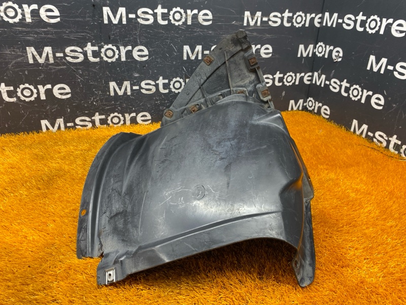 подкрылок, 2000 рублей, Красноярск