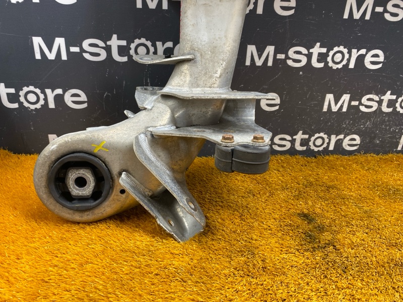 Балка поперечная (подрамник), 1700 рублей, Красноярск