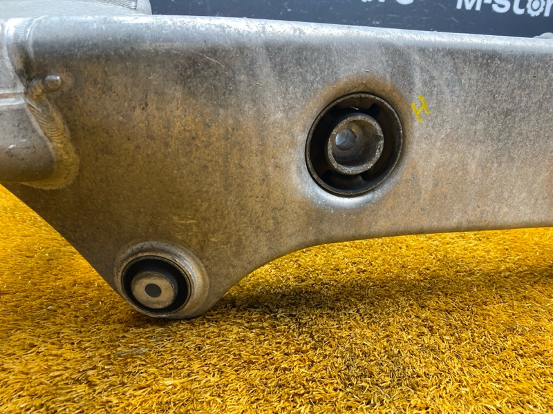 Балка поперечная (подрамник), 1700 рублей, Красноярск