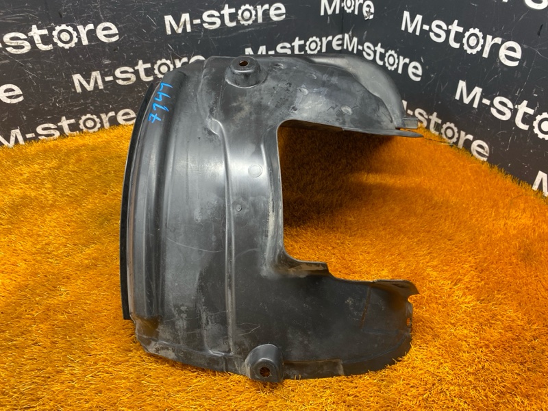 подкрылок, 600 рублей, Красноярск