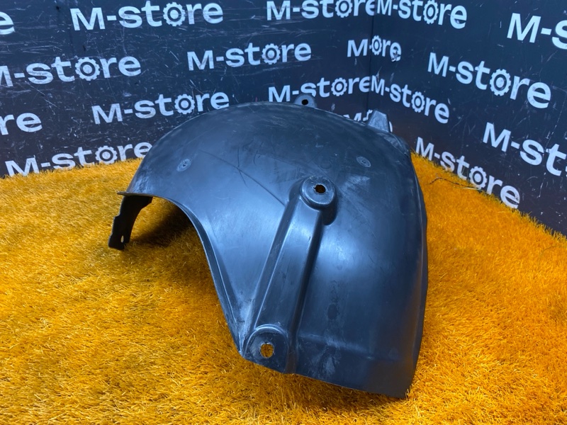 подкрылок, 4000 рублей, Красноярск