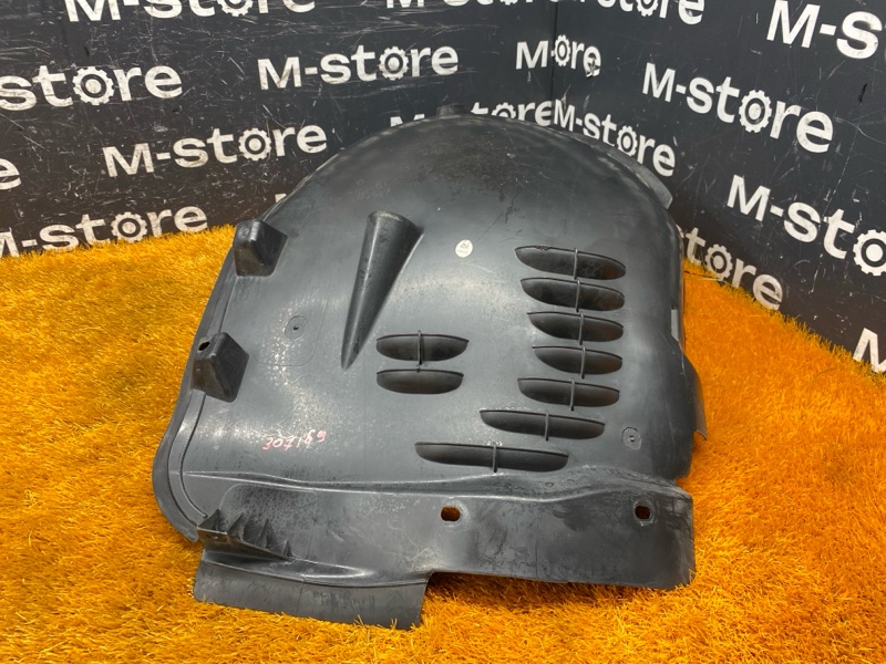 подкрылок, 4000 рублей, Красноярск