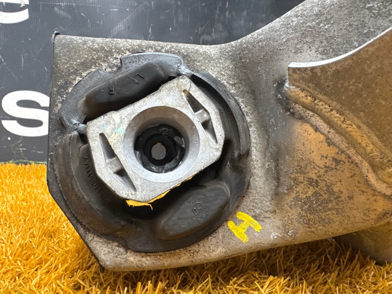 Балка поперечная (подрамник), 1200 рублей, Красноярск