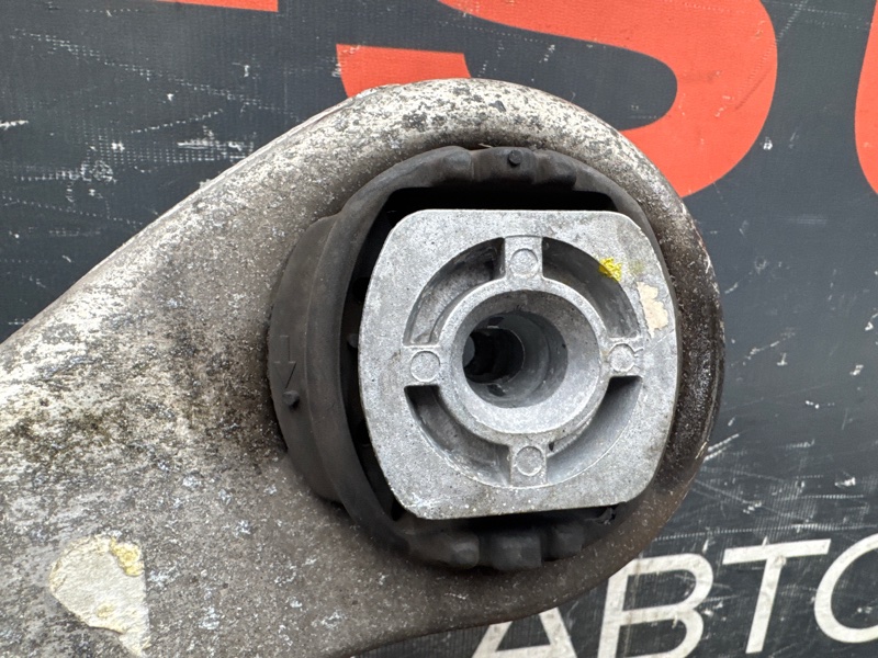 Балка поперечная (подрамник), 1200 рублей, Красноярск