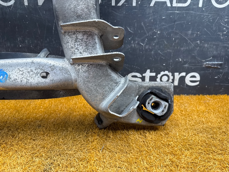 Балка поперечная (подрамник), 1200 рублей, Красноярск