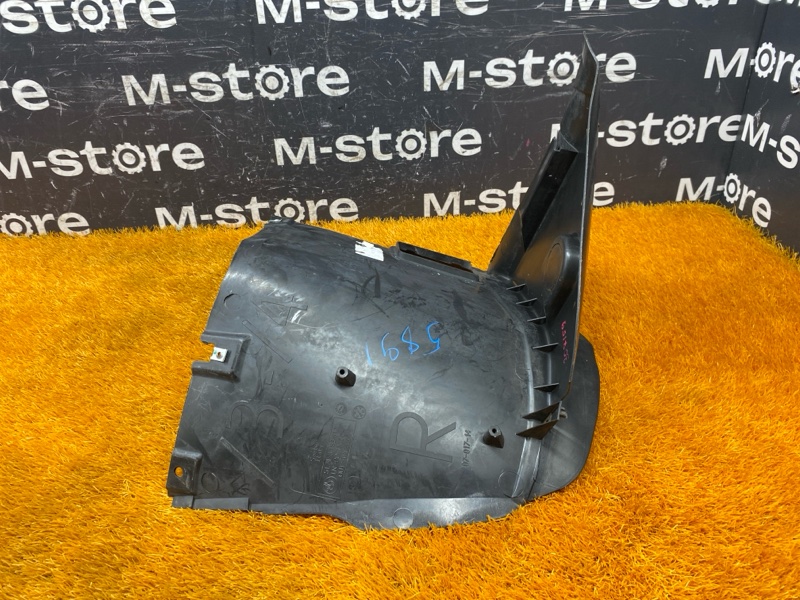 подкрылок, 3000 рублей, Красноярск