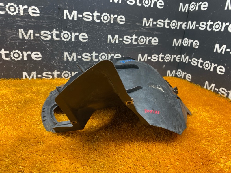 подкрылок, 5000 рублей, Красноярск