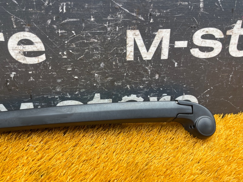 поводок стеклоочистителя, 2000 рублей, Красноярск