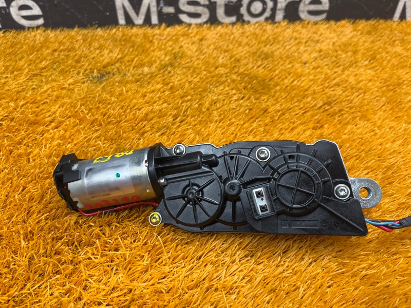 Доводчик крышки багажника, 3000 рублей, Красноярск