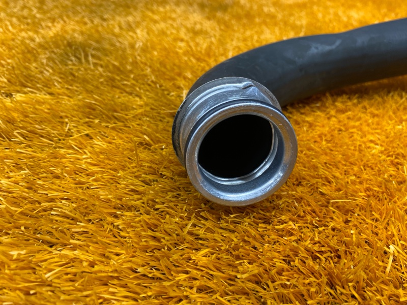 Патрубок радиатора верхний, 1800 рублей, Красноярск