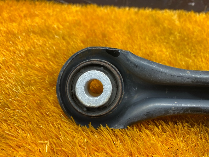 Рычаг подвески верхний, 1200 рублей, Красноярск