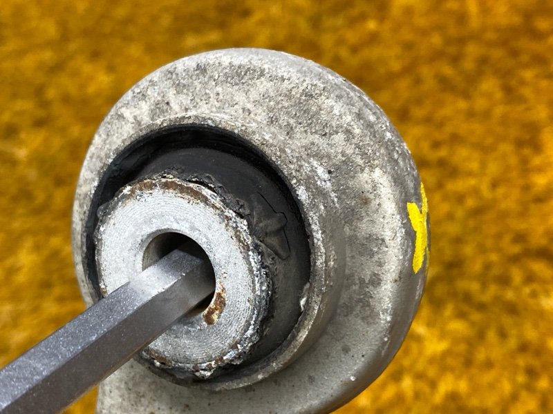 Рычаг подвески верхний, 500 рублей, Красноярск