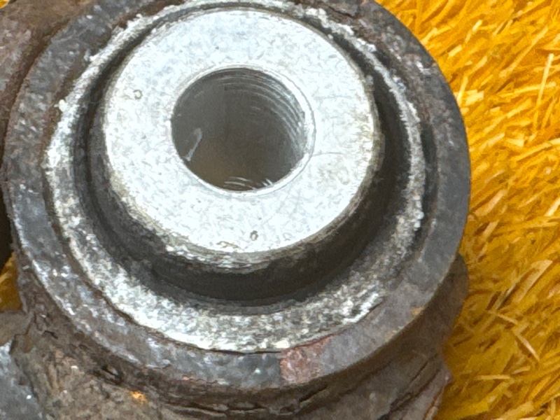 Рычаг подвески верхний, 1000 рублей, Красноярск