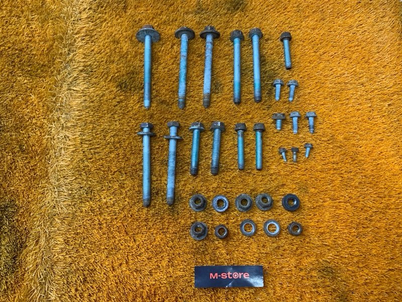 Болты и гайки задней подвески, 500 рублей, Красноярск