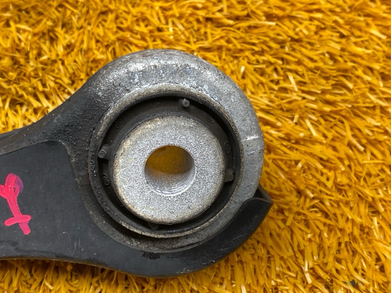 Рычаг подвески нижний, 500 рублей, Красноярск