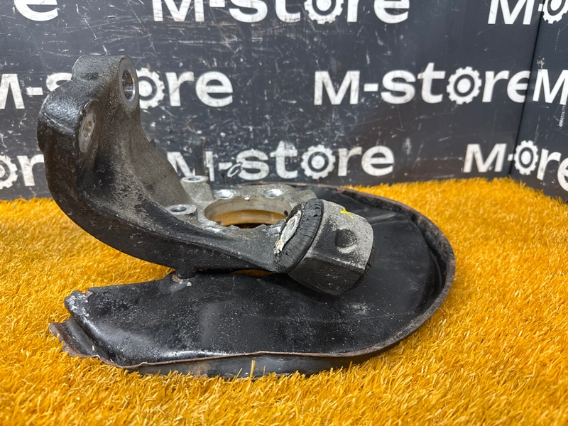 кулак поворотный, 1000 рублей, Красноярск