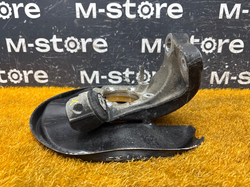 кулак поворотный, 1000 рублей, Красноярск