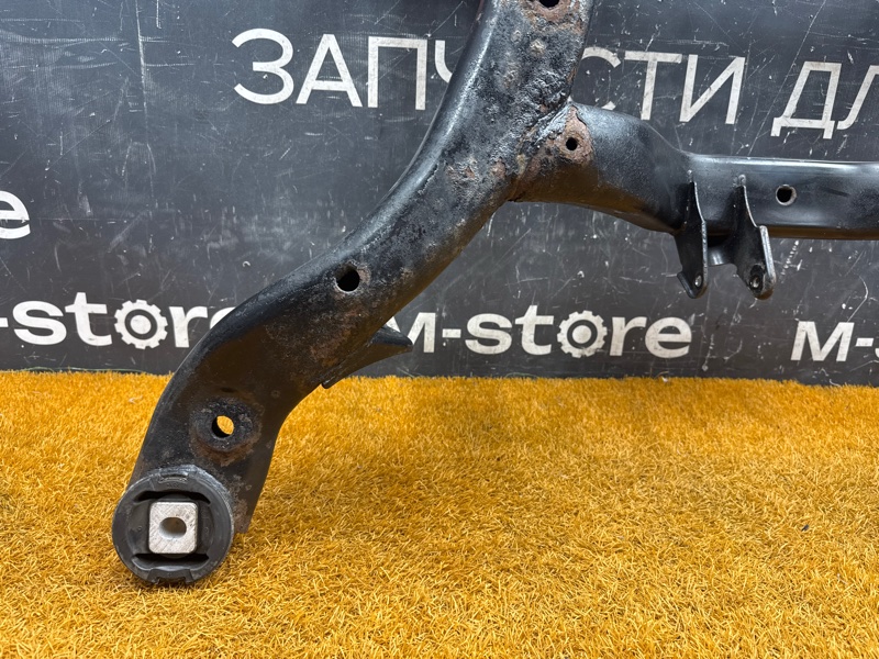 Балка поперечная (подрамник), 3000 рублей, Красноярск