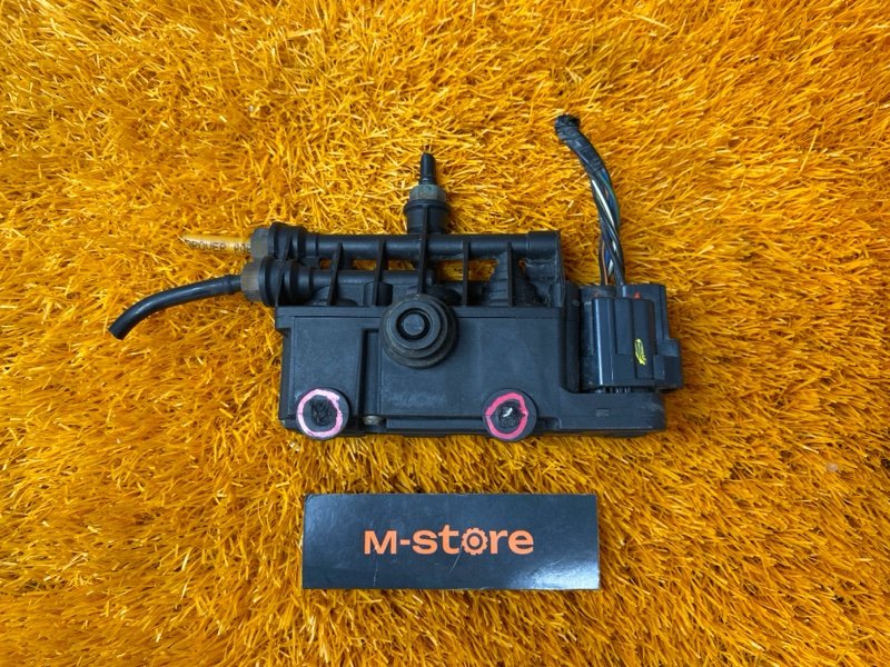 Блок клапанов пневмоподвески, 4500 рублей, Красноярск